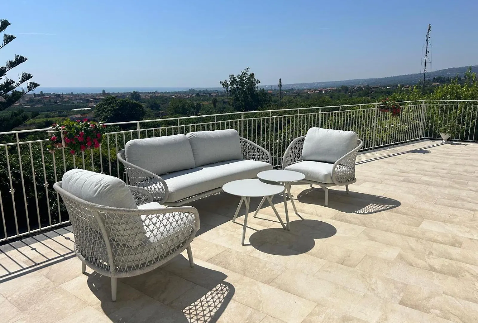 Villa Iiulia Fiumefreddo di Sicilia 0*,